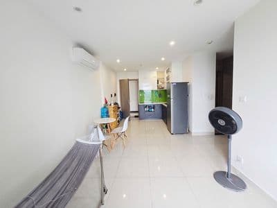 Bán Gấp Căn Hộ 2PN View Thoáng Mát, Sẵn Sổ Hồng Chỉ 2,6 Tỷ