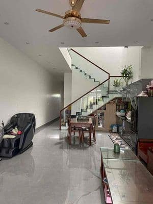 bán nhà 2 tầng Mặt tiền đường nguyễn thành thọ Sát Võ chí công