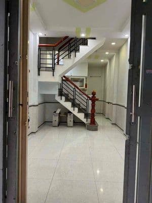 Cho Thuê Nhà 3,5x9 1Lầu 2Pn 2Wc Hẻm 49 Bùi Quang Là