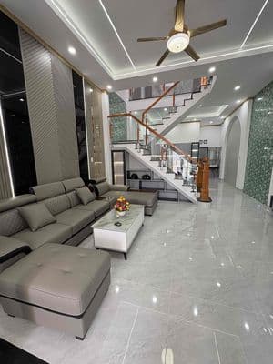 LAVENDER CITY diện tích 90m2 giá bán chỉ 3.xxx tỷ