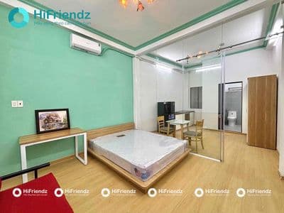 1 phòng ngủ cửa sổ giếng trời đầy đủ nội thất 40m2 ngay trung tâm
