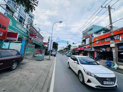 HƠN 60tr/m2 - bán đất tặng nhà cấp 4 - đường 6m thông -GPXD HẦM+5 tầng