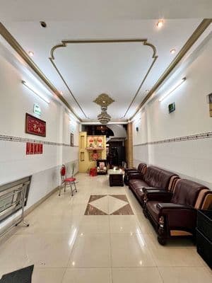 12 tỷ 500 thương lượng, nhà 4 tầng mặt tiền, diện tích : 4 × 20