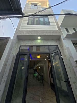 Bán nhà hẻm Ngô Mây, Quy Nhơn. Cách đường ô tô 1 căn