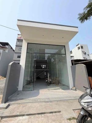NHÀ MỚI 100% VỪA Ở VỪA KINH DOANH MT KHU HỒ NGHINH