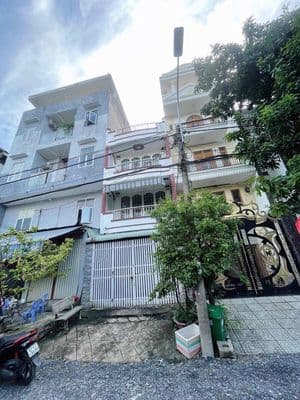 Cho thuê nguyên căn nhà dt: 4.5x20m 3.5tấm kdc nam hùng vương 20tr/th