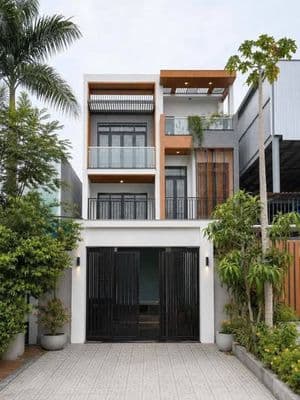 bán nhà 1 trệt 2 lầu mặt tiền phú mỹ