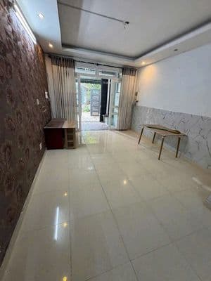 Cho thuê nhà 2pn3wc Ngã tư Phú Nhuận