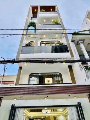 5 Tầng - Ngay Ngã 4 Bốn Xã - DT 4 x 15m - Giá 7,2 Tỷ - Hẻm Thông OTO