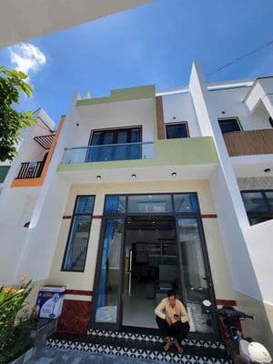5X22 sổ hồng bao ra sổ Giá bán mềm Full thổ 1 lầu 4 phòng Đường bê t