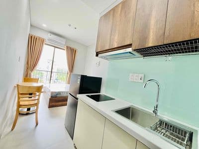 Căn hộ full nội thất ban công cạnh trường fpt - ngũ hành sơn