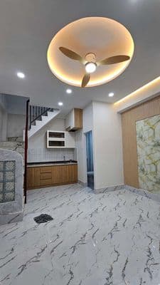 chủ cần bán gấp Nhà 30m2 gúa nhỉnh 3 tỷ