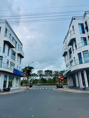 Khu E kim long đường 7.5m giá sập hầm