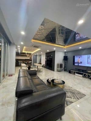 Cho thuê Biệt Thự Full nội thất khu compound bảo vệ 24/24