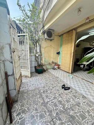 HIẾM MÀ RẺ-NHÀ NGUYỄN THỊ THẬP, QUẬN 7-DT 4X19M (76M² SHR )