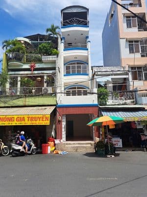 Nhà nguyên căn 5PN gần chợ Nguyễn Tri Phương (Nguyễn Lâm Q10 cũ)