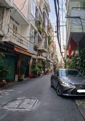 * GIÁ SỐC * Nhà 2tầng x 55m2 - XE HƠI đậu cửa Ngay đầu Nguyễn Văn Đậu