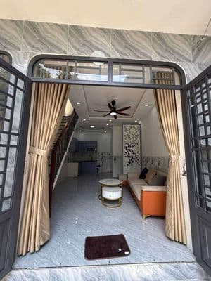Phan Huy Ích - P14. Diện tích: 3.5/4.4m x 7.2 m