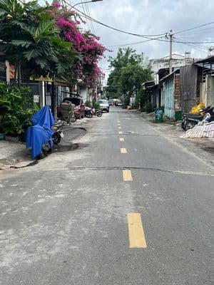 Đất MT đường HT 23 DT 4x 24m giá 6ty3 TL chính chủ