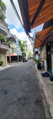 Nhà cần bán p10 tân bình