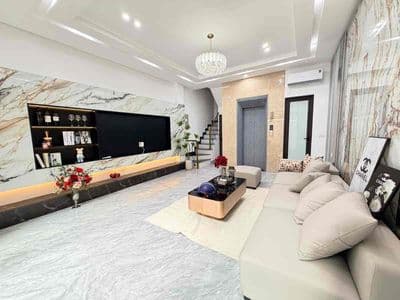 NHÀ ĐẸP XUÂN THUỶ – 6 TẦNG THANG MÁY – LÔ GÓC 3 MẶT THOÁNG