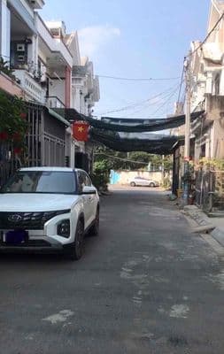 Bán nhà 1 trệt 2 lầu phường Bửu Hoà - chỉ 3 tỷ 500