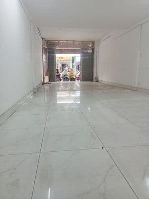 Nhà MẶT TIỀN An Bình, DT 4 x 18m, Lề rộng, gần chợ Hòa Bình.