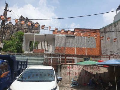 370M² ĐẤT TRỐNG KÈM NHÀ- XE TẢI VÀO TẬN NHÀ
