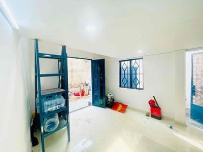 Nhà hẻm 566 Nguyễn Thái Sơn, Dương quãng Hàm p5 gv
