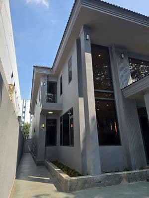 bán biệt thự Hiệp Thành 3 có hồ bơi riêng