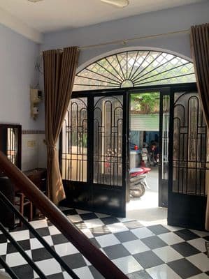 CHO THUÊ NHÀ HẺM 6 M TÂN HƯƠNG PHƯỜNG TÂN QUÝ: 4 x 14 M đúc 1 lầu