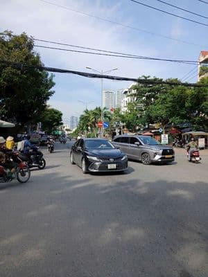 mặt tiền đường phú thuận cần bán gấp