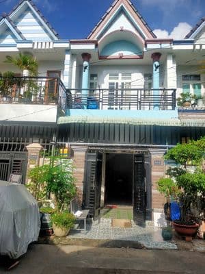 Nhà trệt lầu KDC gần chợ Tân Long, ngã tư Chiêu Liêu - Dĩ An
