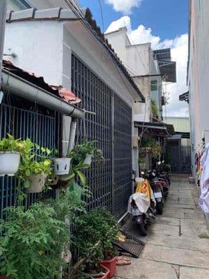 400m Qua Quận 7 - 2 Tỷ 350 - Nhà 34m² - Ngang 3,9m - Sổ Hồng Riêng