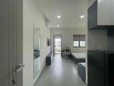 STUDIO ban công Đẹp mê Ngay Quận 7