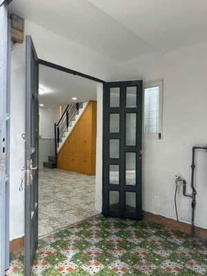 Nhà Quận 6 dưới 4 tỷ đang rất hiếm! Văn Thân - Quận 6 4,5m x 9m
