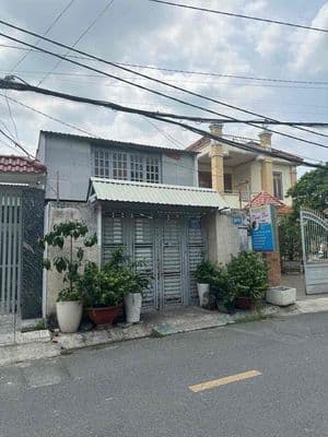 NHÀ PHỐ HÓC MÔN ô tô tránh 5,4m x 26m - 143m2 - chỉ 6,6 t.ỷ