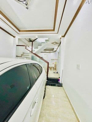 Hiếm,Chỉ 8Ty9,Nhà Hẻm Xe Hơi Ngay Phan Xích Long,cho thuê 35tr/th