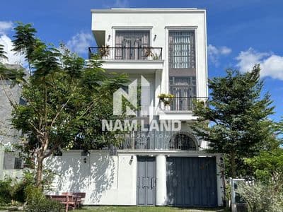 Nhà có thang máy 3 sàn trống làm văn phòng công ty tại thạnh mỹ lợi