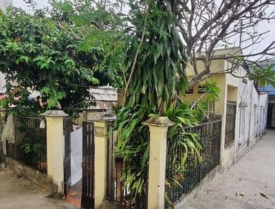 Bán nhà riêng cấp 4 tại 460/1 Hoàng Hữu Nam, p Long Thạnh Mỹ, 120,5m2