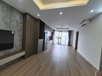 CĂN HỘ 2PN ĐẸP - GẦN VINCOM NGUYỄN CHÍ THANH - VỀ Ở NGAY
