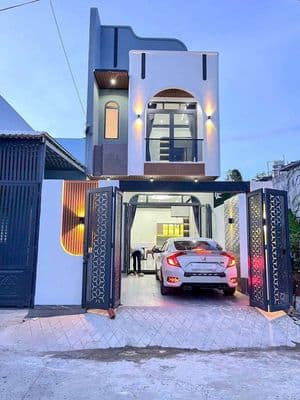 BÁN NHÀ 2 LẦU NGAY BIÊN HÒA-GẦN KHU DU LỊCH BỬU LONG-CHỈ CẦN 800TR