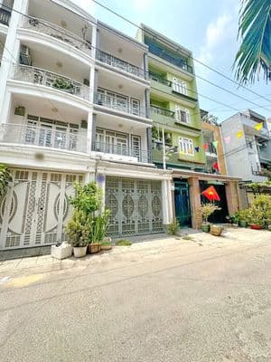 Xuất cảnh cần bán gấp nhà 4 lầu đẹp mt hẻm xe hơi lâm văn bền quận 7