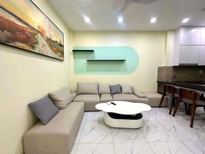 Hơn 6 tỷ VF3 đỗ cổng phố Trương Định, 2 thoáng ngõ thông, mới tinh, qu