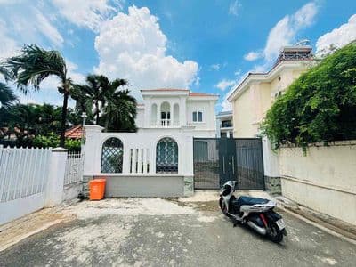 Cho Thuê Biệt Thự Vườn 550m2 - P.Long Bình Tân - Giá: 15tr