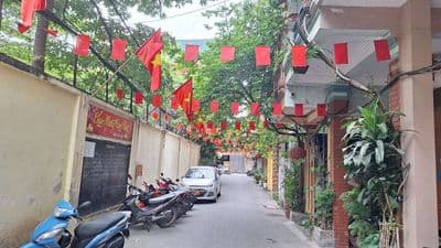 BÁN TẬP THỂ TẦNG 2 , NGÕ 51 CHIẾN THẮNG, VĂN QUÁN HÀ ĐÔNG