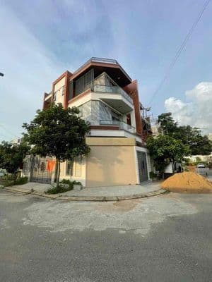 BIỆT THỰ GÓC 2MT 4PN 5WC HẺM XE TẢI ĐƯỜNG TRƯỜNG LƯU