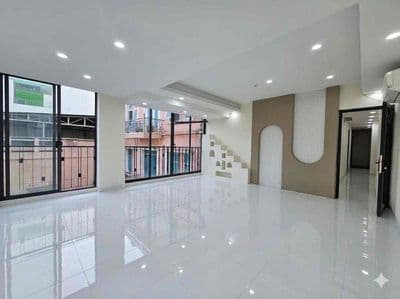 Cho thuê văn phòng ngay đường đống đa - diện tích 35m2