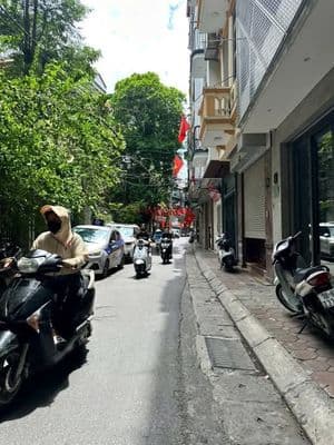 bán nhà 30M Trần Khát Chân mặt tiền đẹp