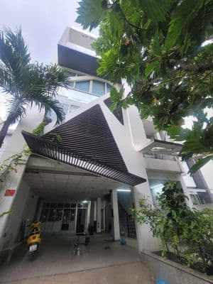 90 triệu - Tòa Nhà mới 8x20 6 Tầng trống suốt Bình Thạnh ~900m2